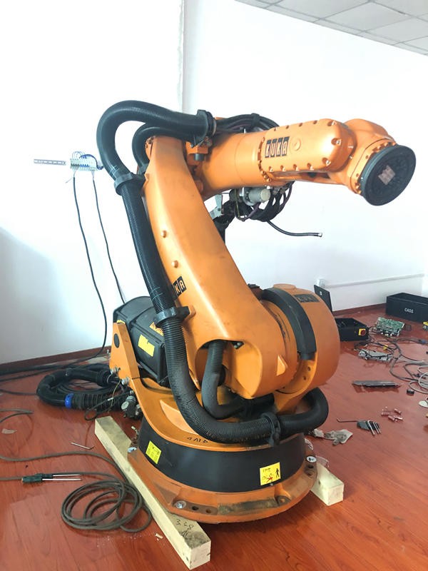 工業(yè)機(jī)器人維保